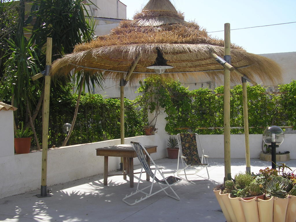 Casa Vacanze Margherita Locogrande エクステリア 写真